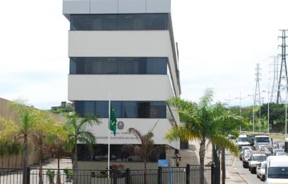 Fachada do prédio de Nova Iguaçu