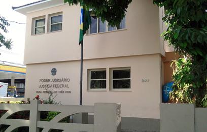 Fachada do prédio de Três Rios
