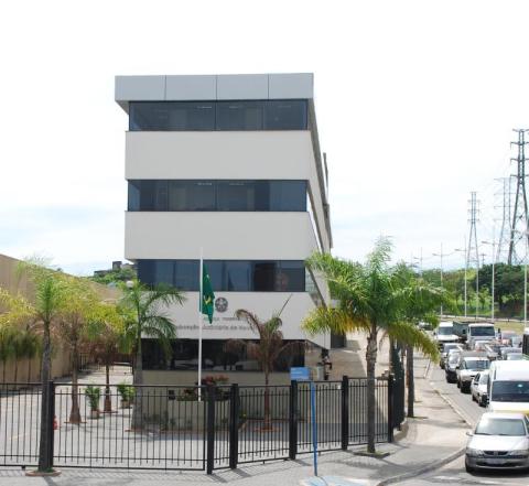 Fachada do prédio de Nova Iguaçu