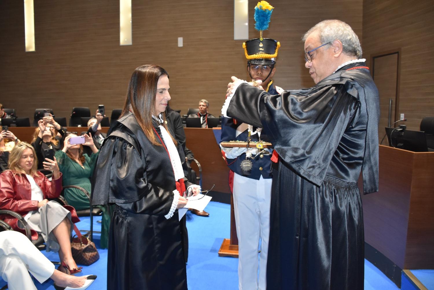 Cláudia Franco Corrêa