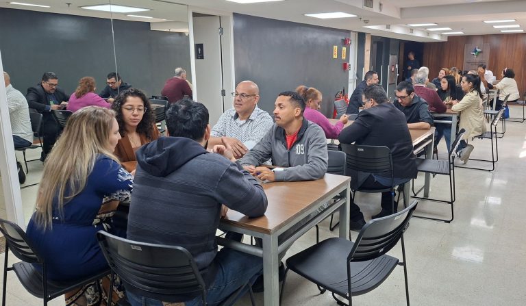 Alunos durante atividade do Curso de Mediação Judicial