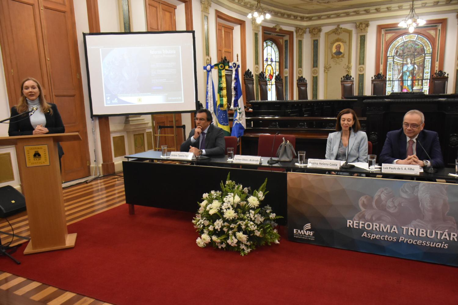 DF Carmen Silvia