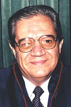 Desembargador federal Cruz Netto