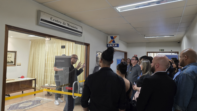 Estudantes visitam o Centro de Memória da Justiça Federal