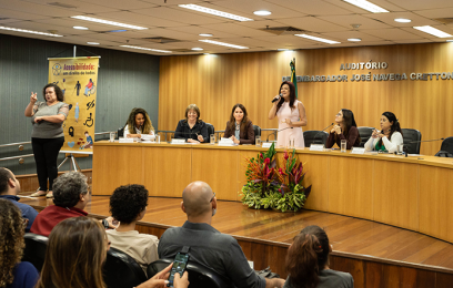 Integrantes do painel "Inclusão no Mercado de Trabalho: conquistas e desafios”