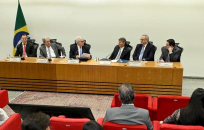 Mesa de abertura